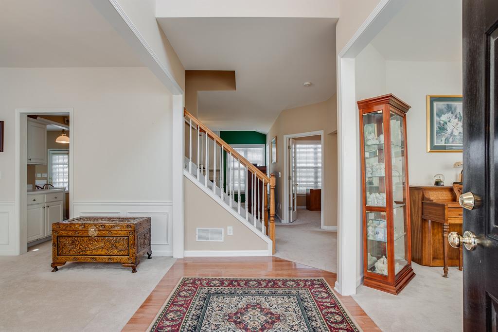 283 Wedmore Ct, Suwanee, GA 30024 photo 2