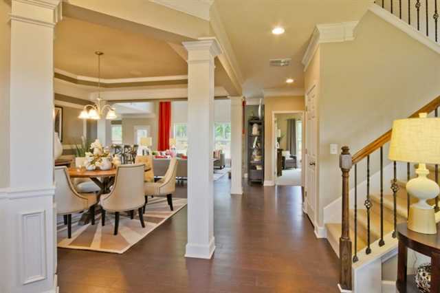 129 Vinca Cir, Suwanee, GA 30024 photo 3