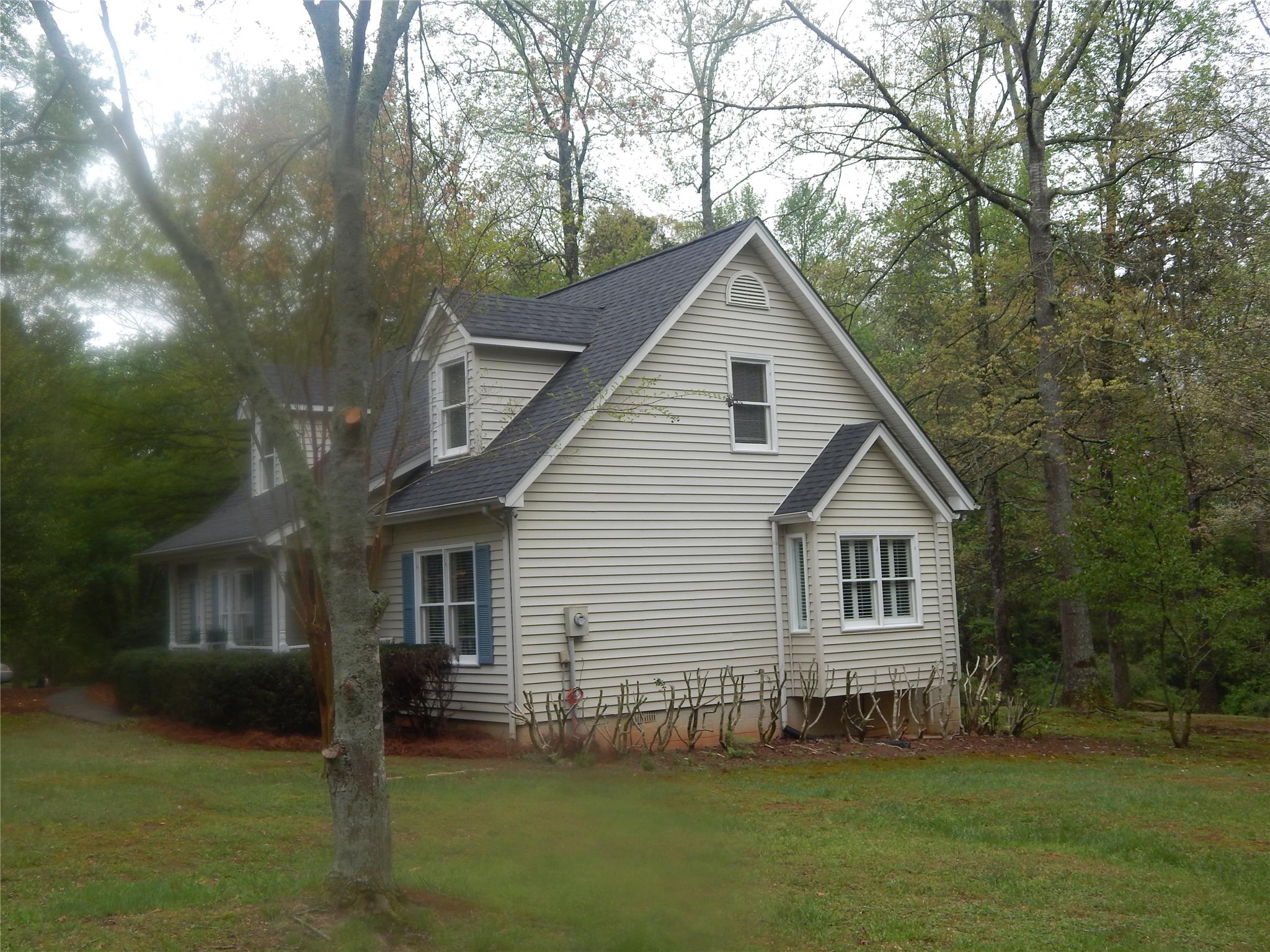 47 Lee Ln, Commerce, GA 30529 photo 3