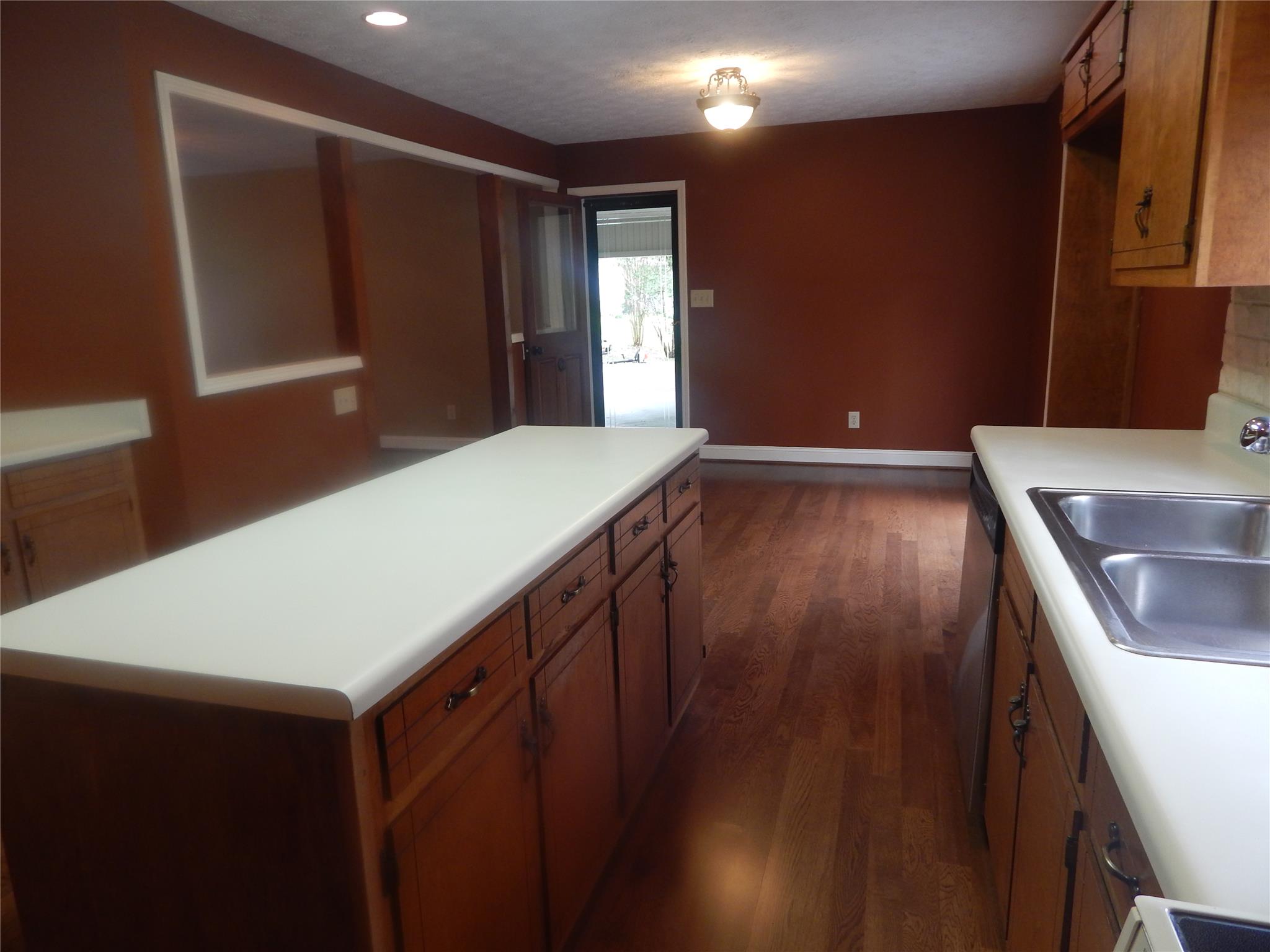 47 Lee Ln, Commerce, GA 30529 photo 12