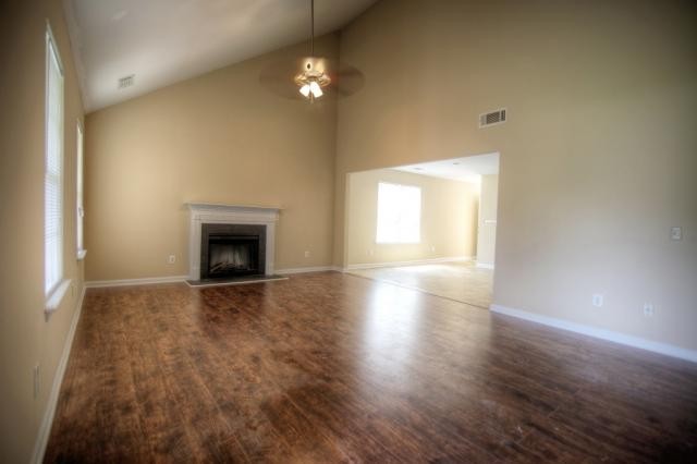 8331 Milam Loop, Fairburn, GA 30213 photo 6