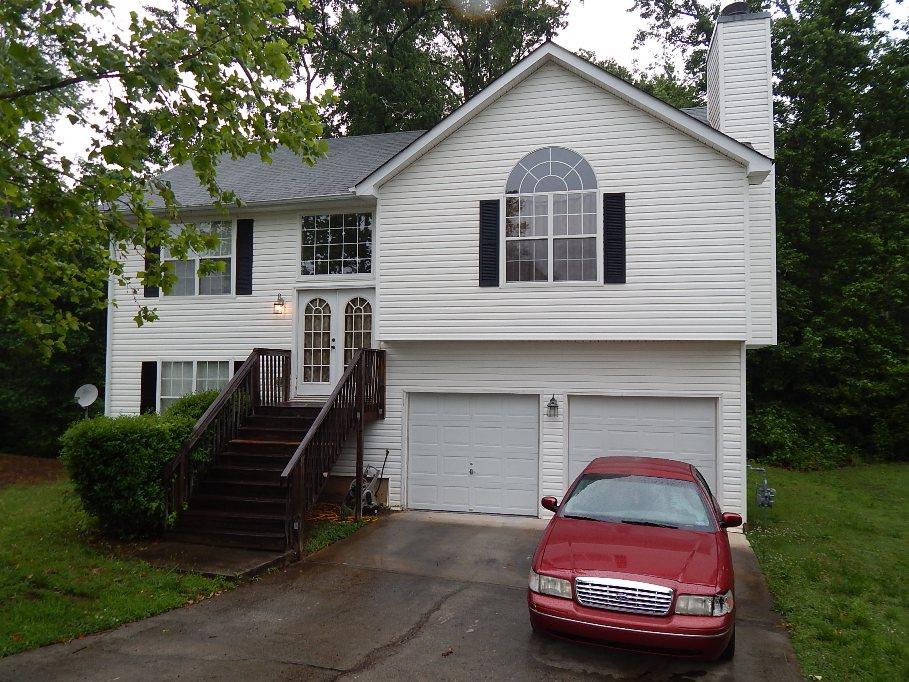 205 Goldleaf Dr, Hampton, GA 30228 photo 1