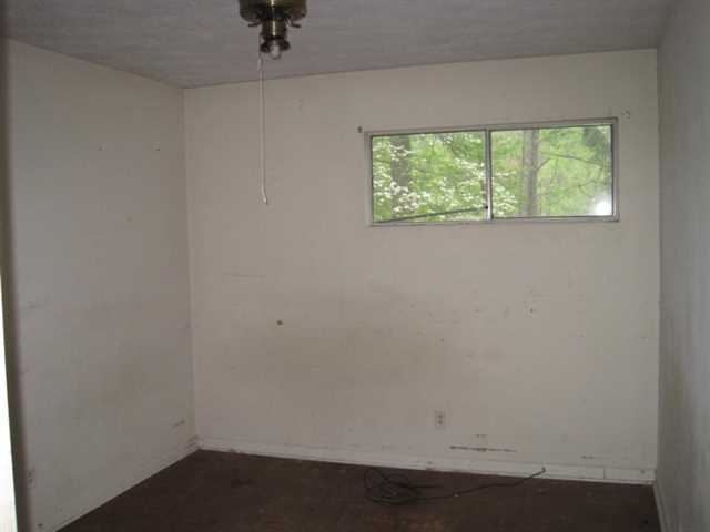 2469 Castile Dr, Morrow, GA 30260 photo 10
