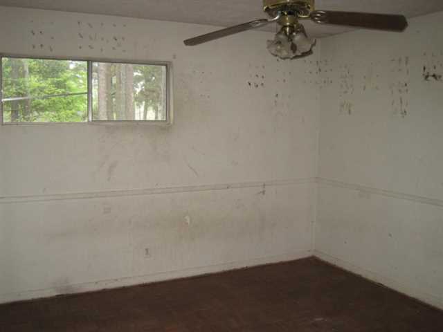 2469 Castile Dr, Morrow, GA 30260 photo 9