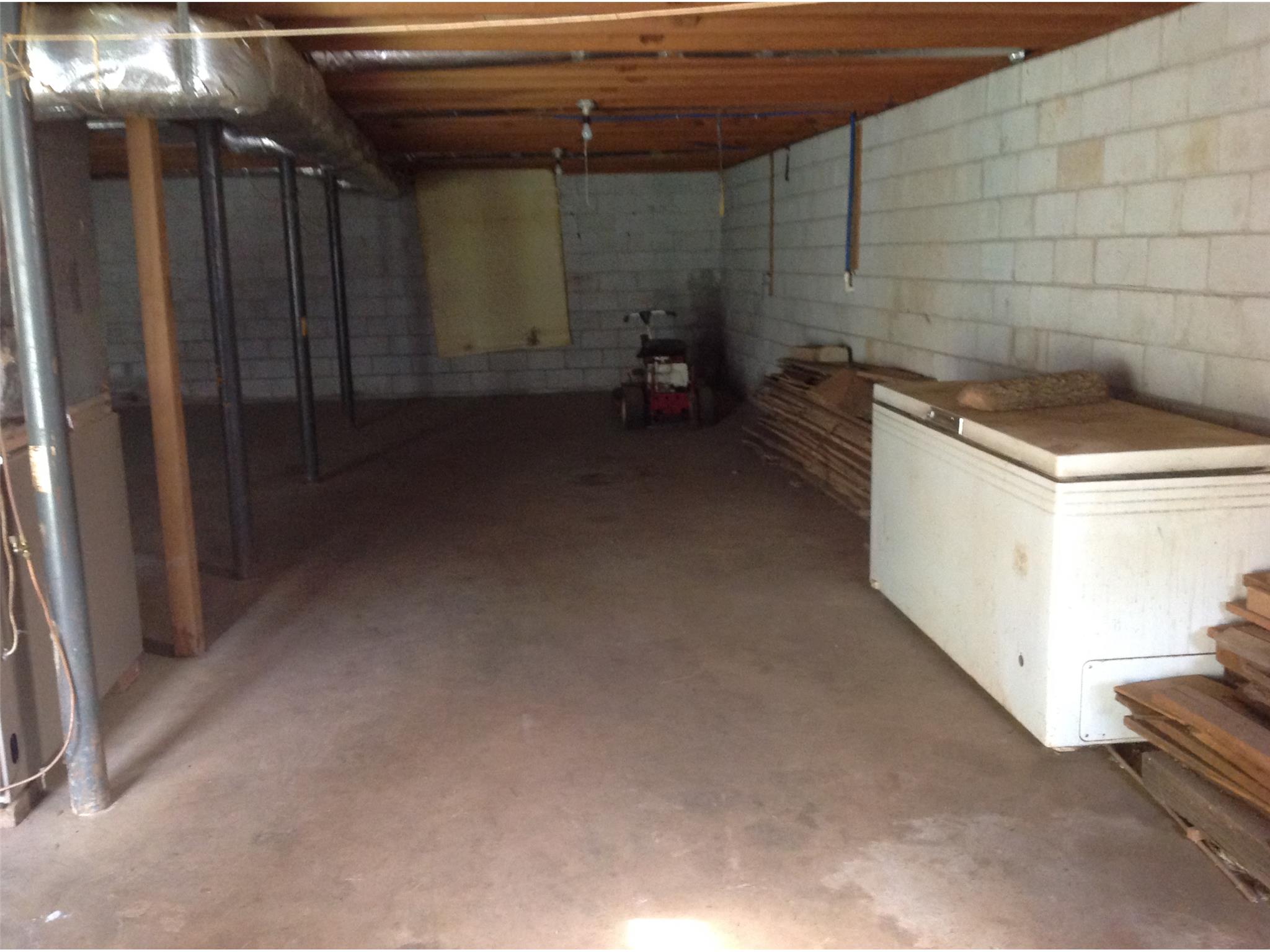 905 Brown Rd, Otto, NC 28763 photo 17