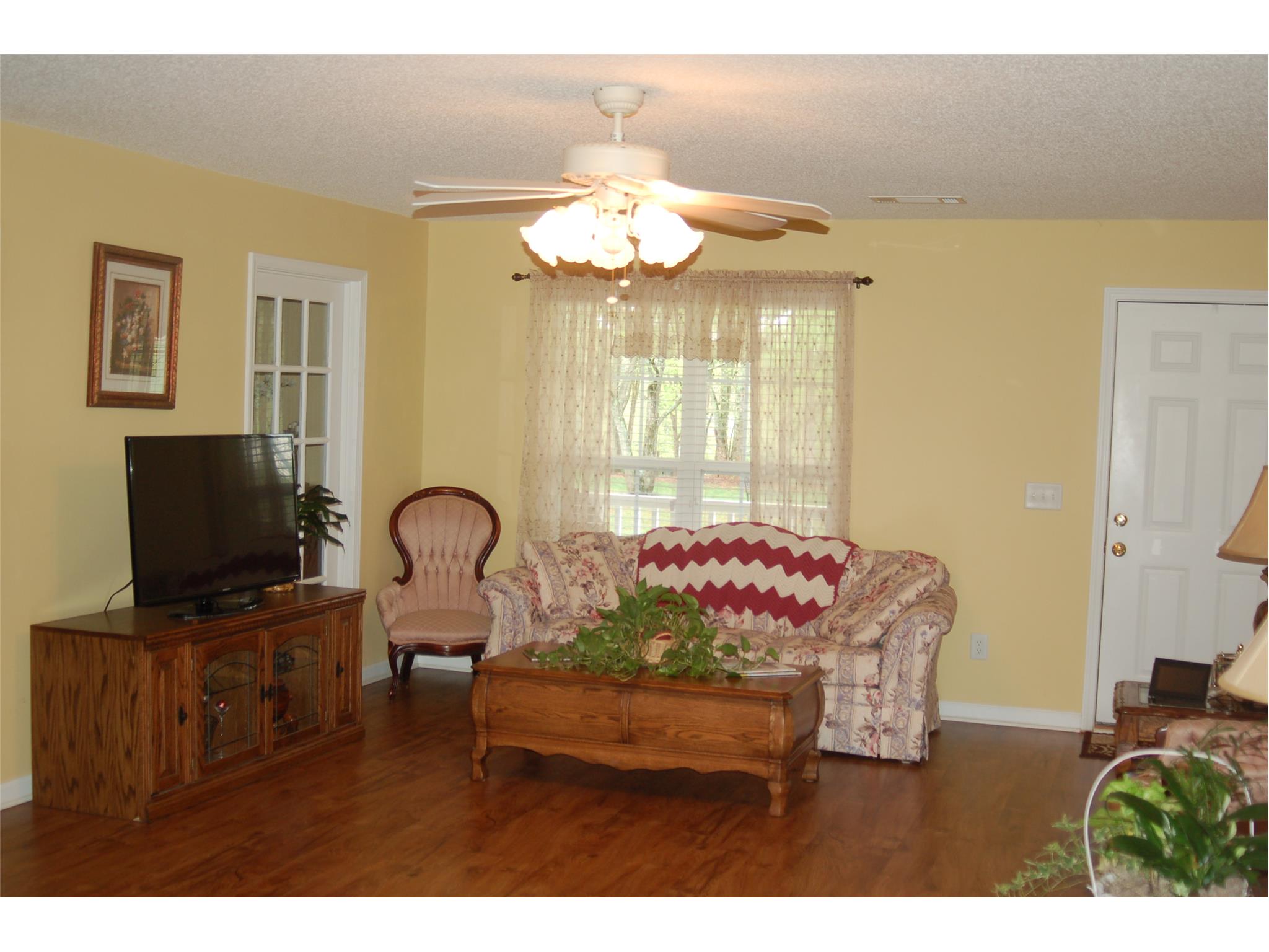 976 Bethlehem Rd, Winder, GA 30680 photo 4