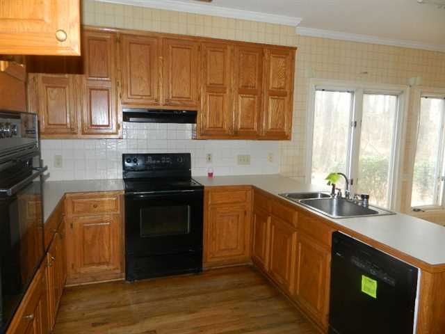 7527 Waters Edge Dr, Stone Mountain, GA 30087 photo 8