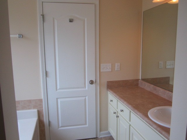 85 Sampson Ct, Covington, GA 30016 photo 10
