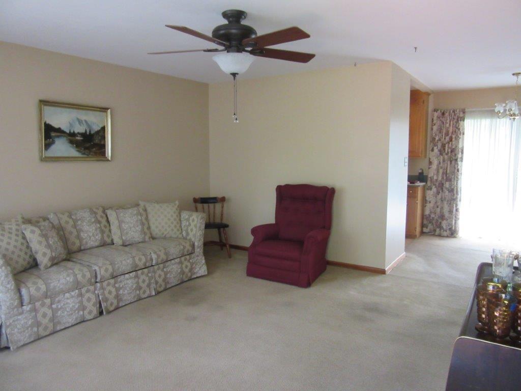 407 Willow Ave, Warner Robins, GA 31093 photo 2