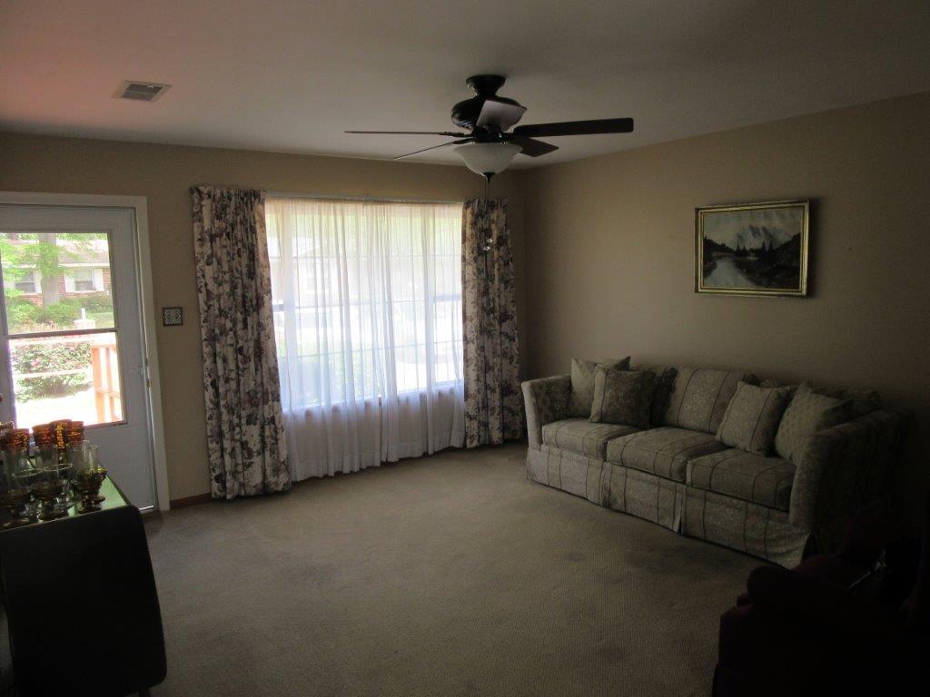407 Willow Ave, Warner Robins, GA 31093 photo 3
