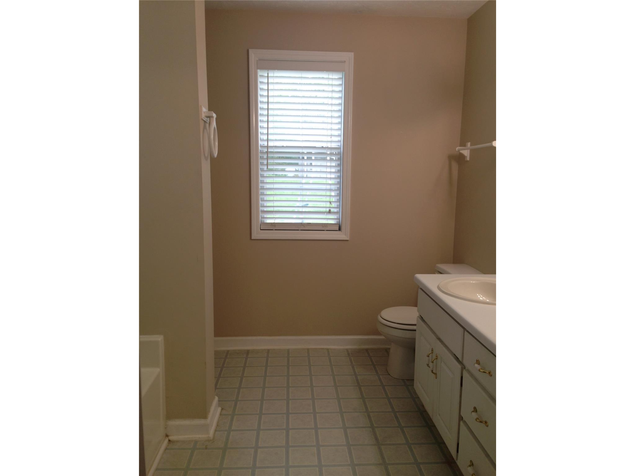 3440 Davan Ln, Monroe, GA 30655 photo 17