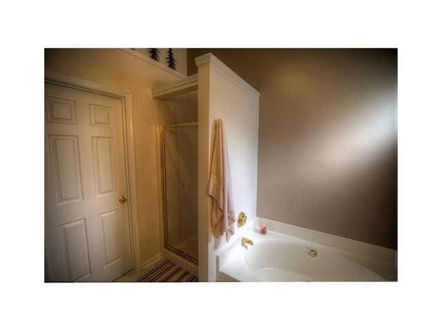 2345 Ashton Dr, Roswell, GA 30076 photo 9