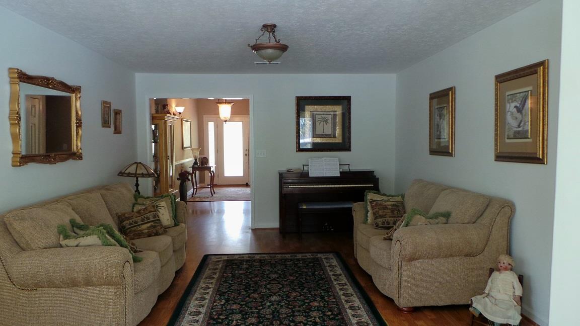 180 Carr Rd, Lagrange, GA 30241 photo 3