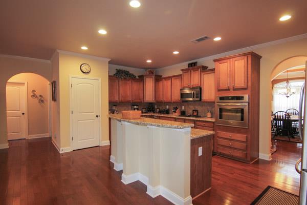 285 Patrick Cir, Suwanee, GA 30024 photo 6