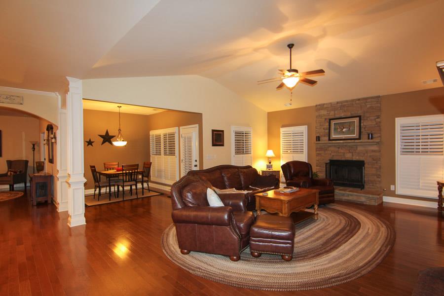 285 Patrick Cir, Suwanee, GA 30024 photo 8