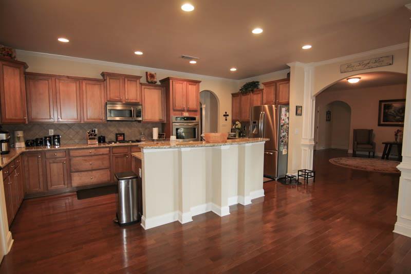 285 Patrick Cir, Suwanee, GA 30024 photo 5
