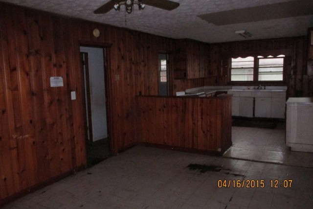 718 N Broad St, Monroe, GA 30656 photo 9