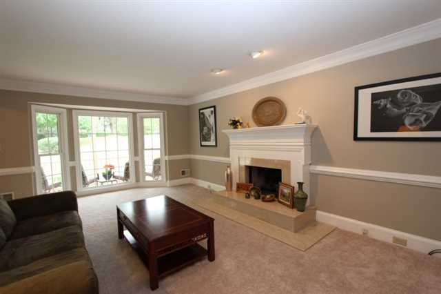 2736 Summercrest Ln, Duluth, GA 30096 photo 4
