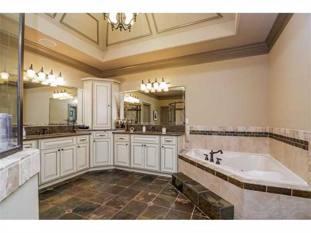 2605 Springbluff Ct, Buford, GA 30519 photo 13