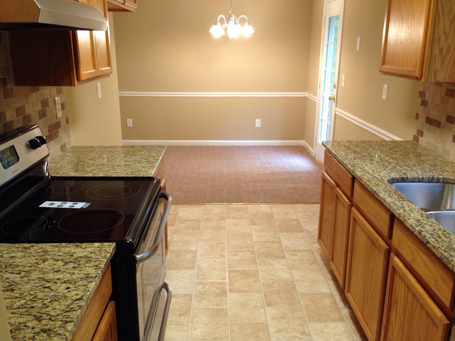 6686 Fielder Rd, Rex, GA 30273 photo 4