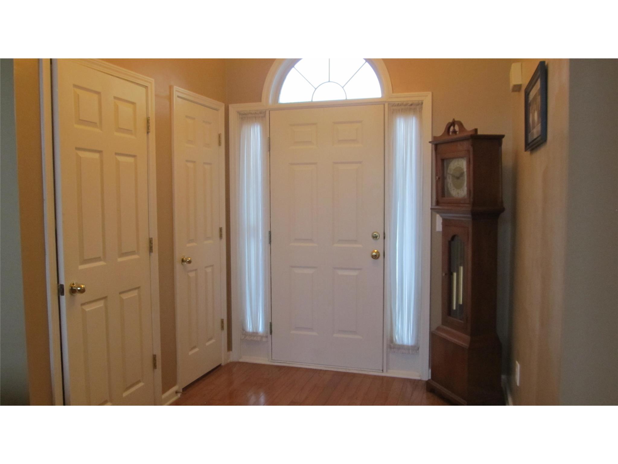 130 Grayview Ct, Grayson, GA 30017 photo 2