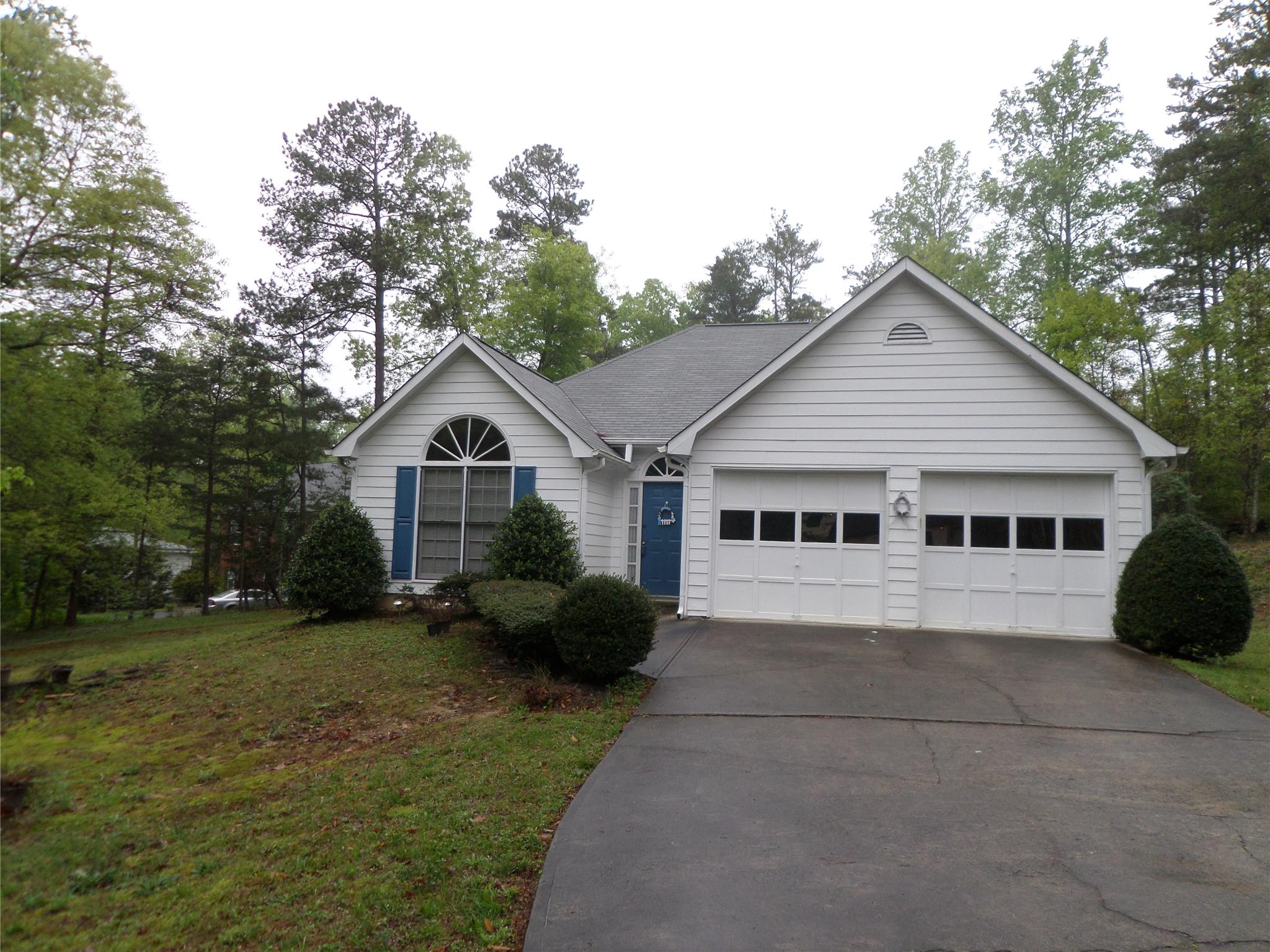 2859 Thompson Mill Rd, Buford, GA 30519 photo 2