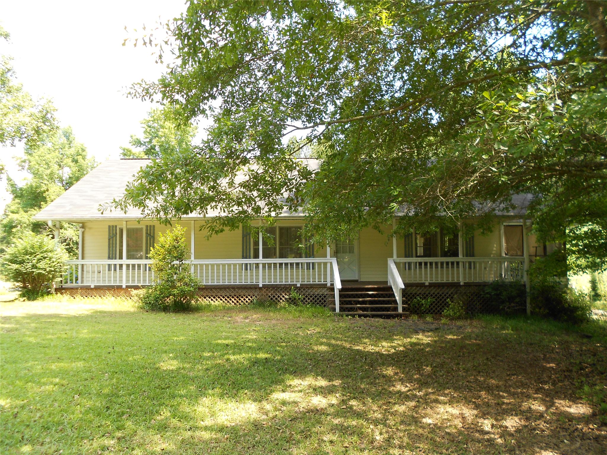 235 Moccasin Gap, Jackson, GA 30233 photo 1