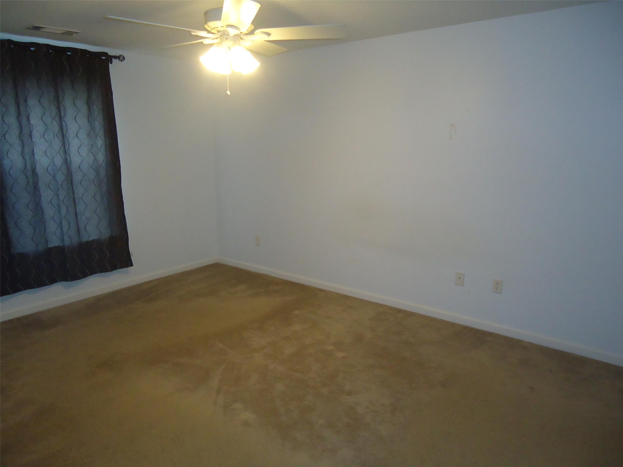 300 Lenox Cir, Lagrange, GA 30241 photo 7