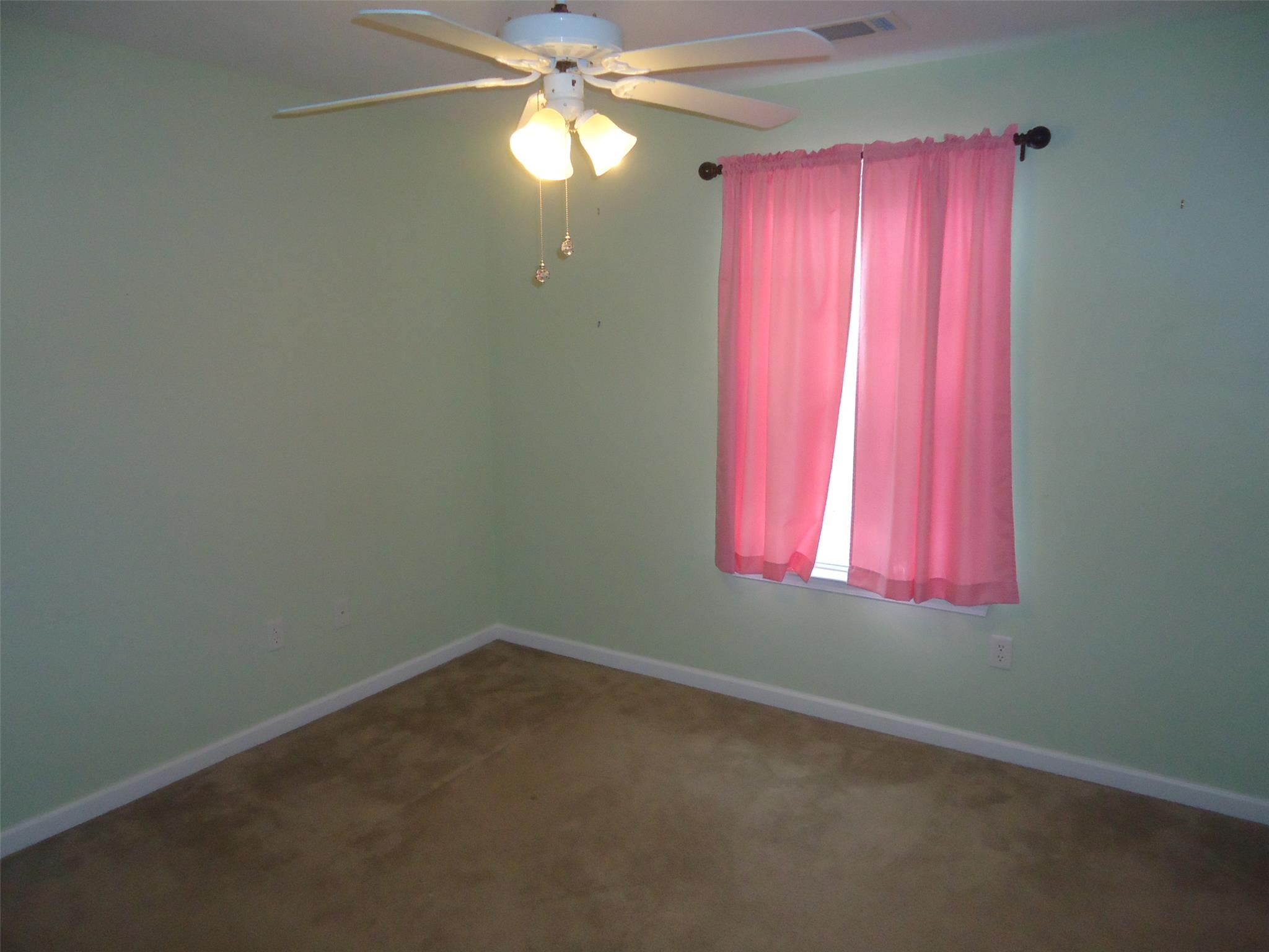 300 Lenox Cir, Lagrange, GA 30241 photo 11