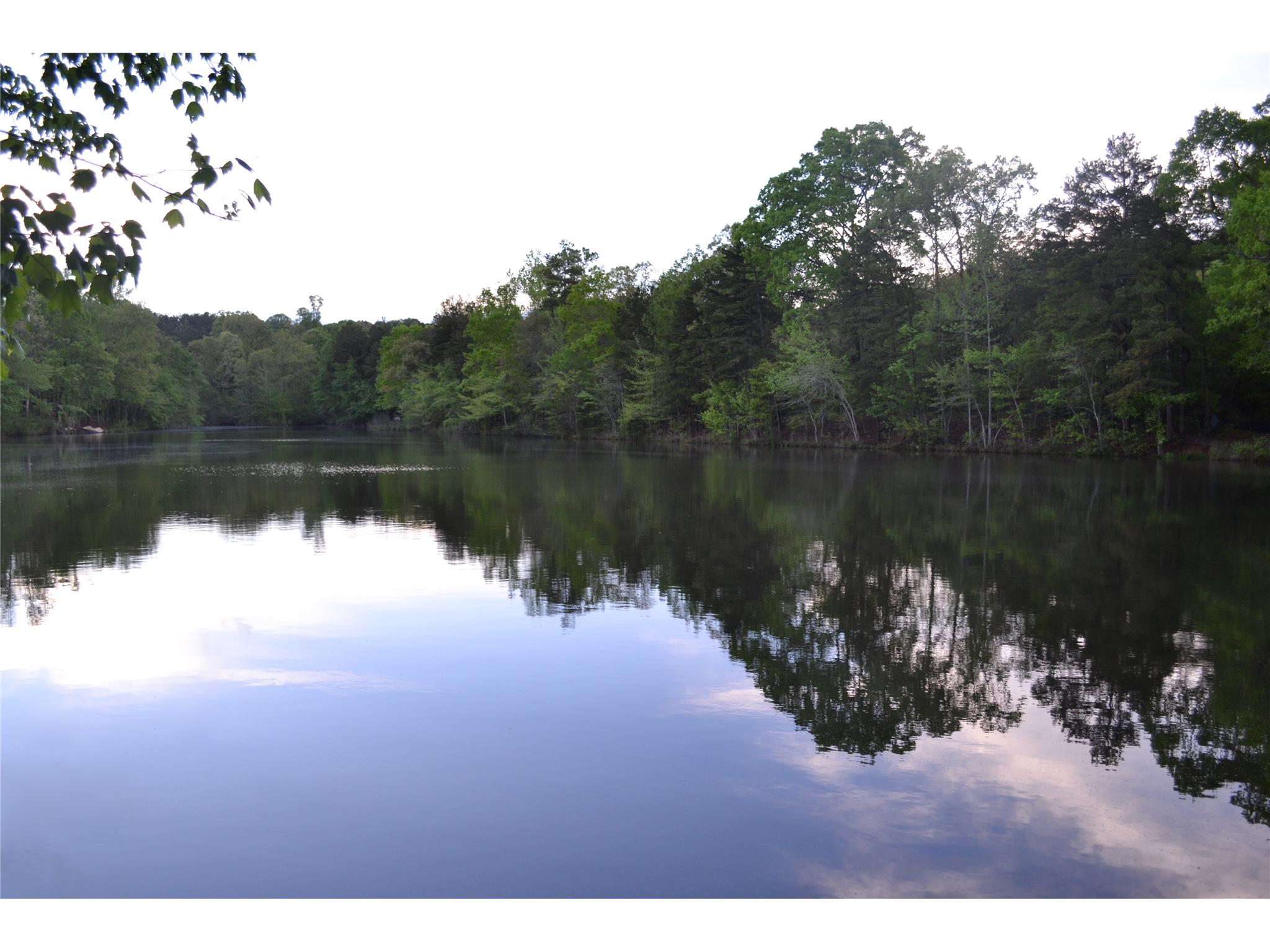 302 Arlington Ln, Commerce, GA 30529 photo 2