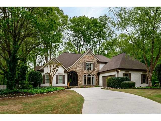 7555 Wentworth Dr, Duluth, GA 30097 photo 1