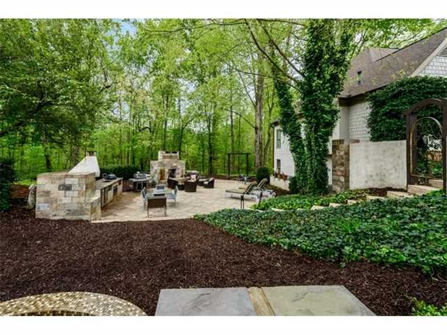 7555 Wentworth Dr, Duluth, GA 30097 photo 8
