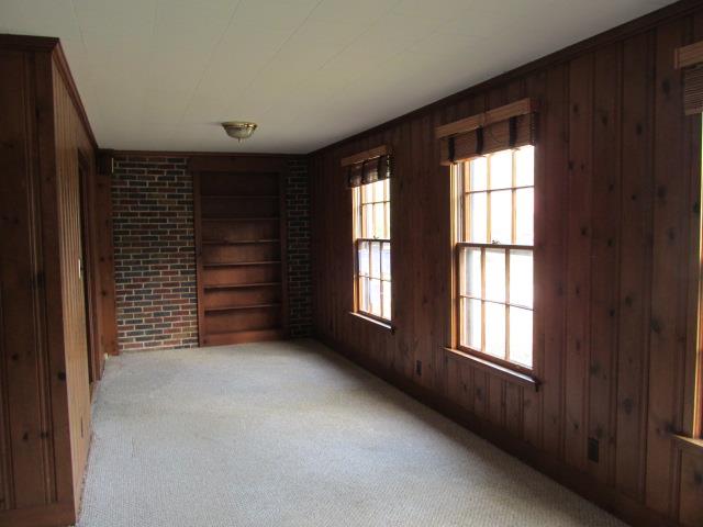 302 E 5th St, West Point, GA 31833 photo 6