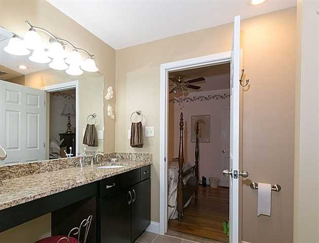 2984 Hilltop Dr, Atlanta, GA 30341 photo 17