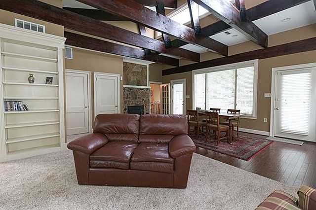 2984 Hilltop Dr, Atlanta, GA 30341 photo 5