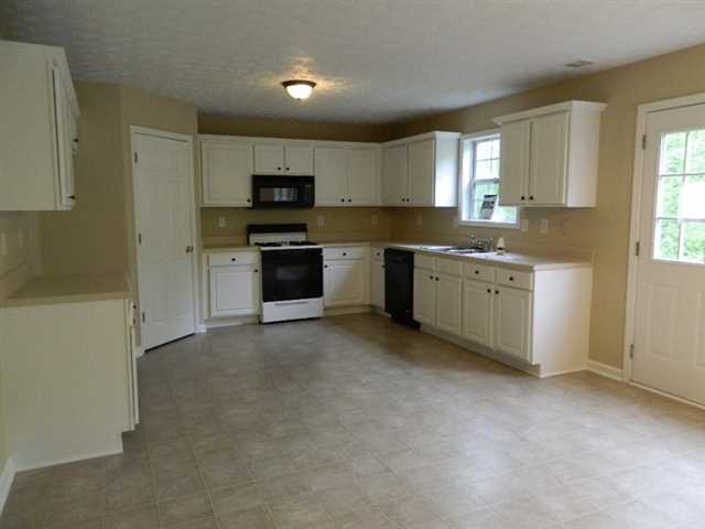 6748 Danforth Way, Stone Mountain, GA 30087 photo 6
