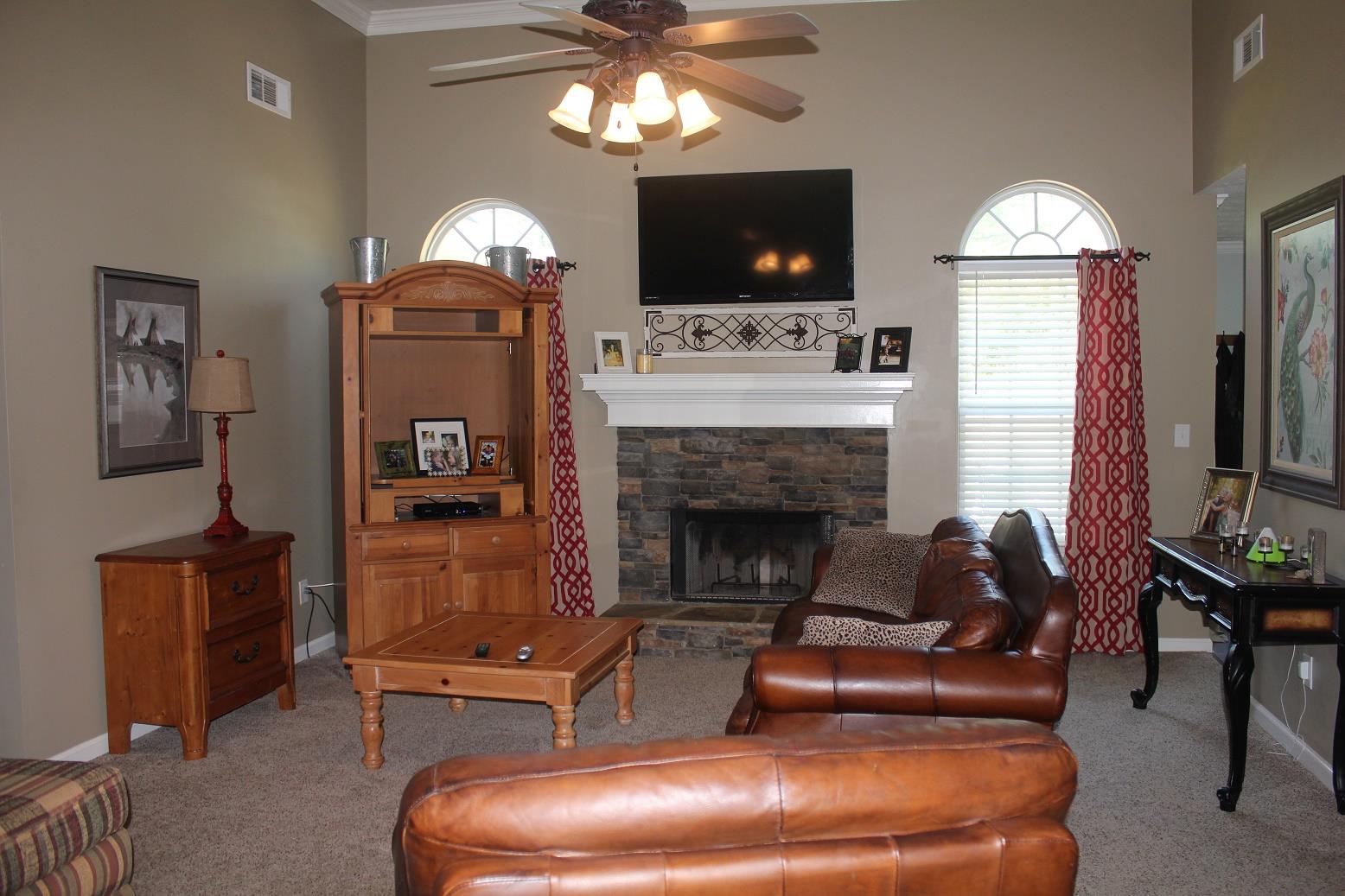 1036 Orchard Cir, Monroe, GA 30656 photo 4