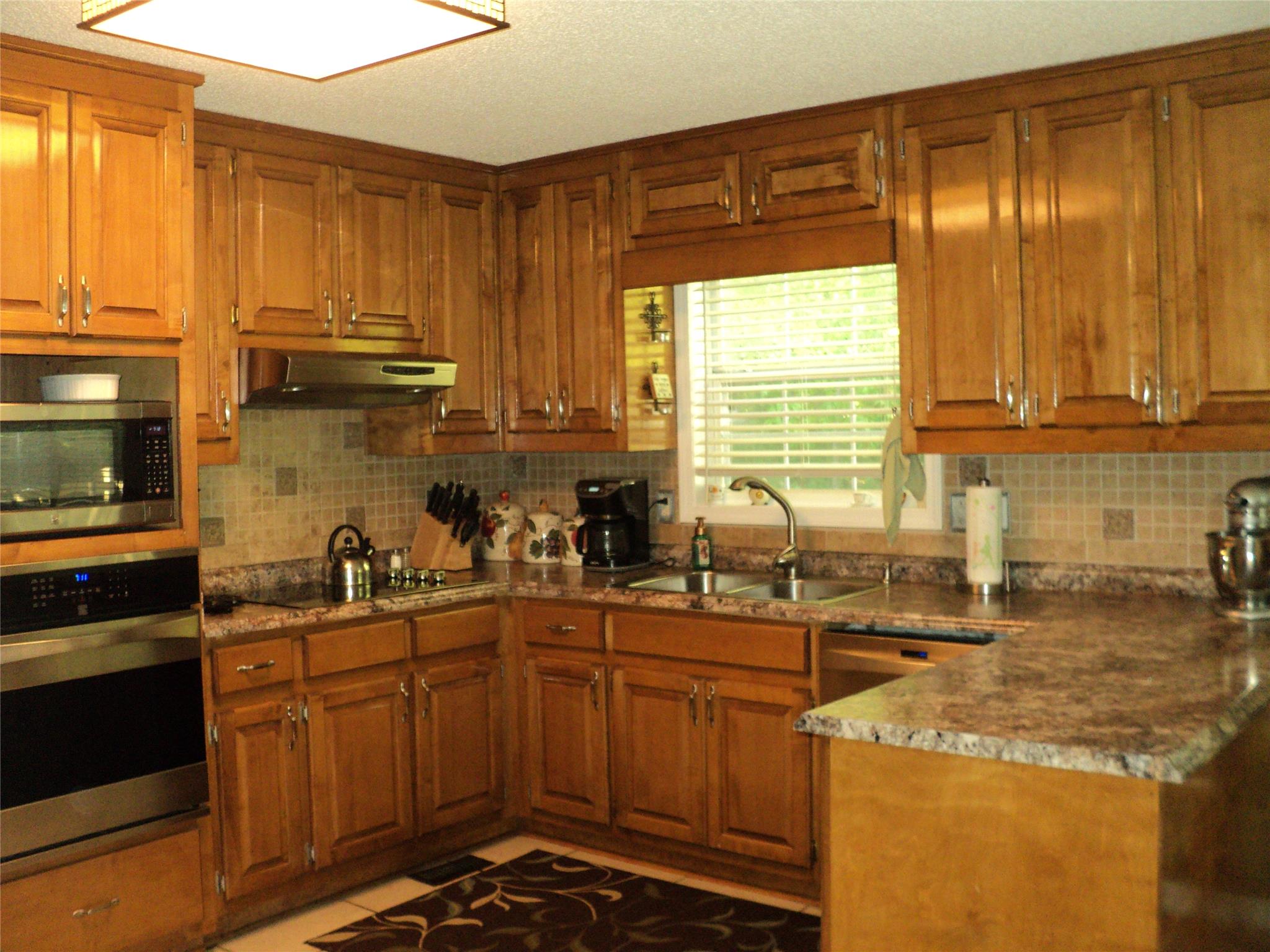 200 Timber Ln, Stockbridge, GA 30281 photo 2