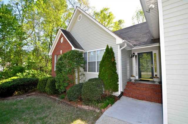 1416 Carson Ive Dr, Dacula, GA 30019 photo 2