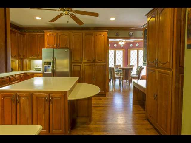 635 Page Pl, Canton, GA 30114 photo 10
