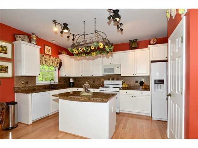520 Parkbrook Trce, Alpharetta, GA 30004 photo 7