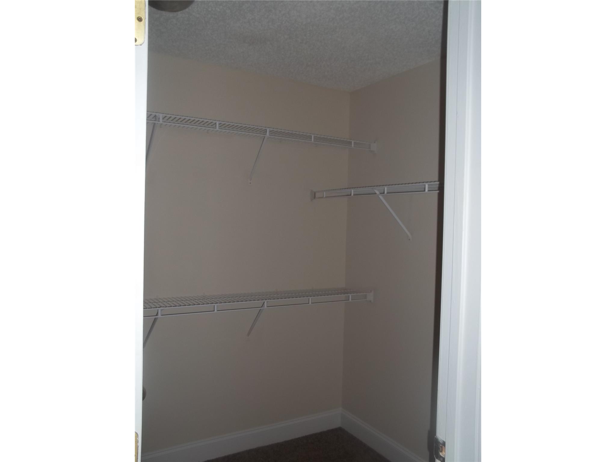 325 E Mcintosh Rd, Griffin, GA 30223 photo 6