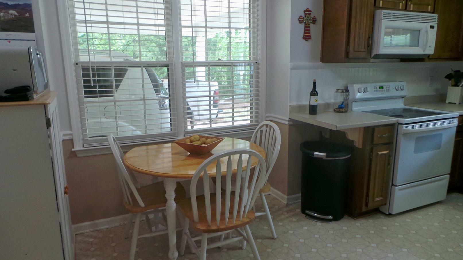 402 Pebble Dr, Lagrange, GA 30241 photo 6