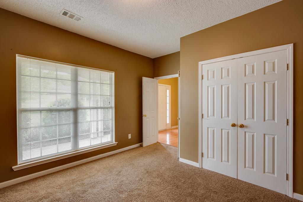 2120 Beckenham Pl, Dacula, GA 30019 photo 4