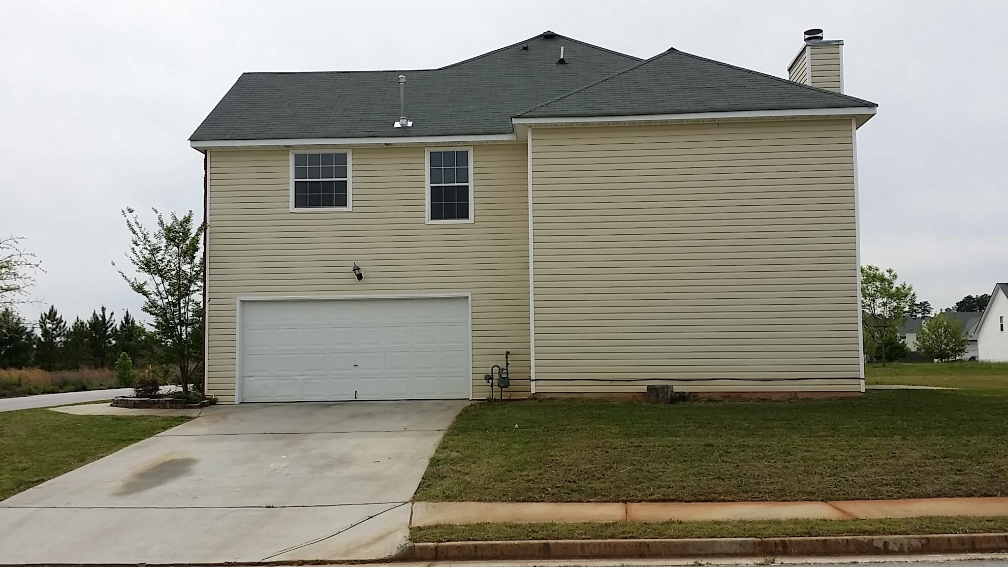 450 Oak Terrace Dr, Covington, GA 30016 photo 2