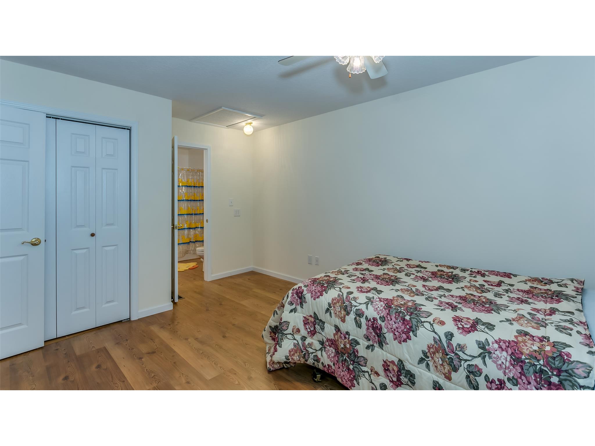 154 White St, Dillard, GA 30537 photo 8