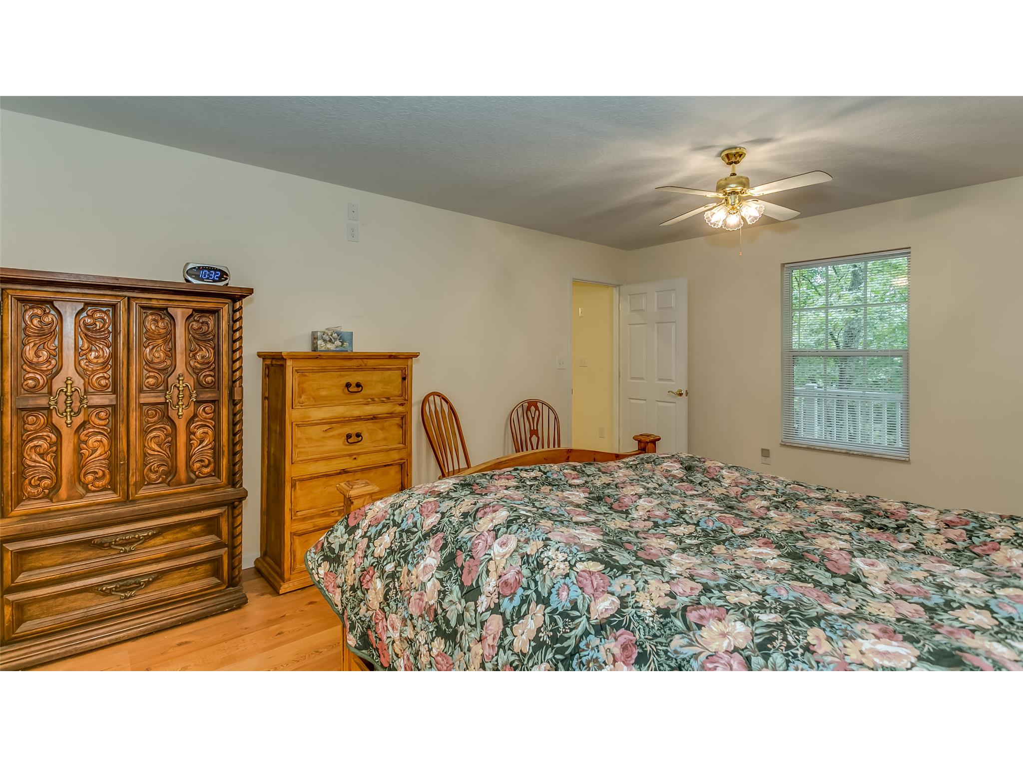 154 White St, Dillard, GA 30537 photo 17