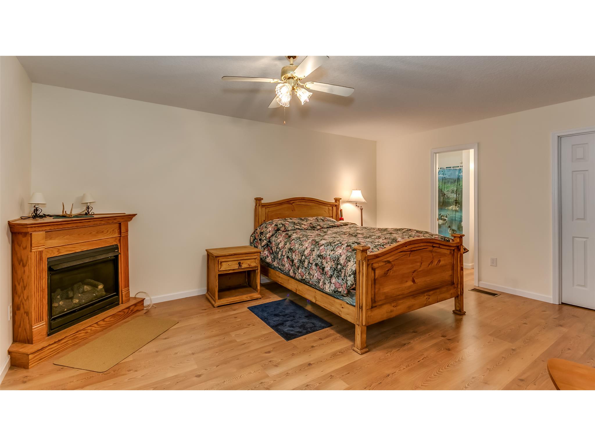 154 White St, Dillard, GA 30537 photo 18
