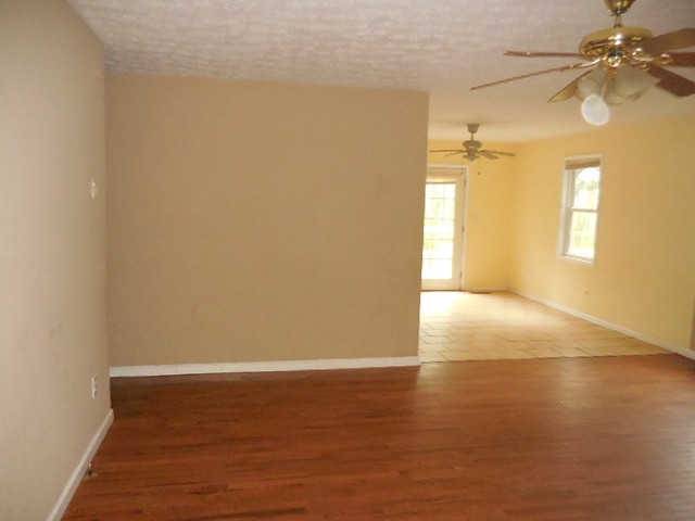 199 Davis Rd W, Fairmount, GA 30139 photo 4
