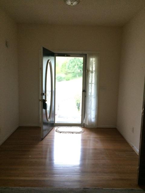435 Lancaster Dr, Canton, GA 30114 photo 2
